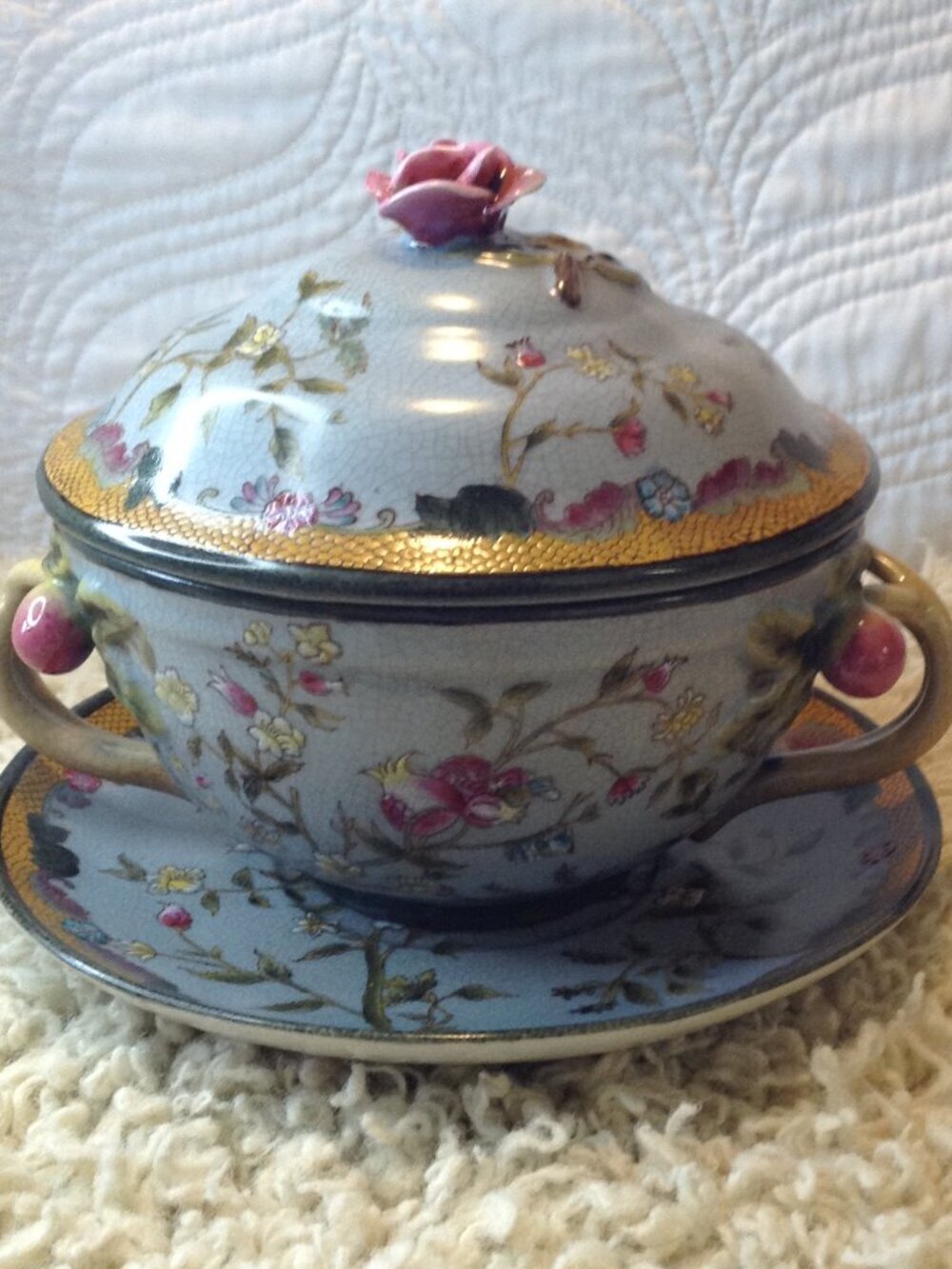 VTG 30-50's Chinese Porcelain Lidded Bowl/Applied Handles Hand Painted Delicate